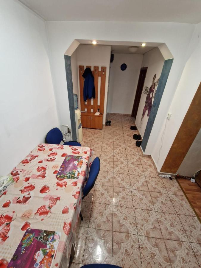 Apartament Victoria Târgu Jiu Exterior photo