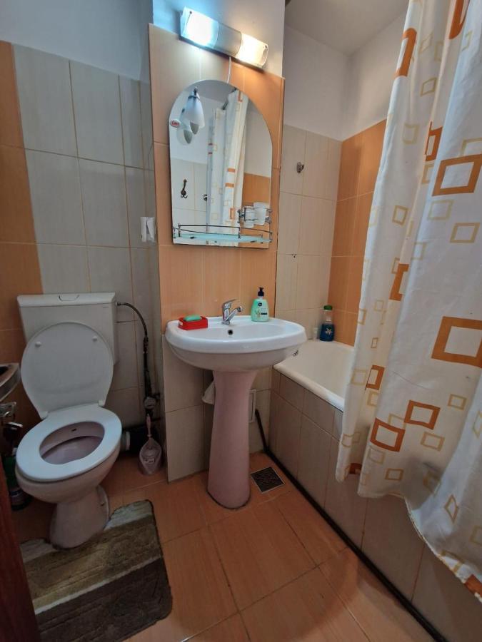 Apartament Victoria Târgu Jiu Exterior photo